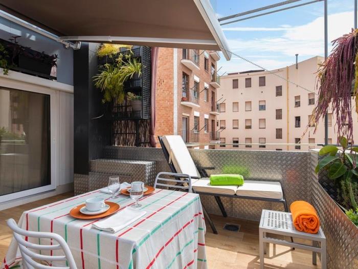 Brandneues Penthouse mit Terrasse an der Plaza España - My Space Barcelona Appartementen
