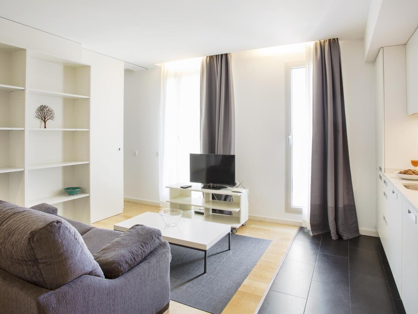 Möbliertes Ein-Zimmer-Apartment mit Gemeinschaftspool in Strandnähe - My Space Barcelona Appartementen