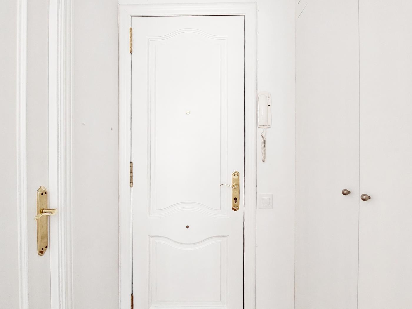 Helle 3‑Zimmer‑Wohnung mit Terrasse im Eixample von Barcelona - My Space Barcelona Appartementen