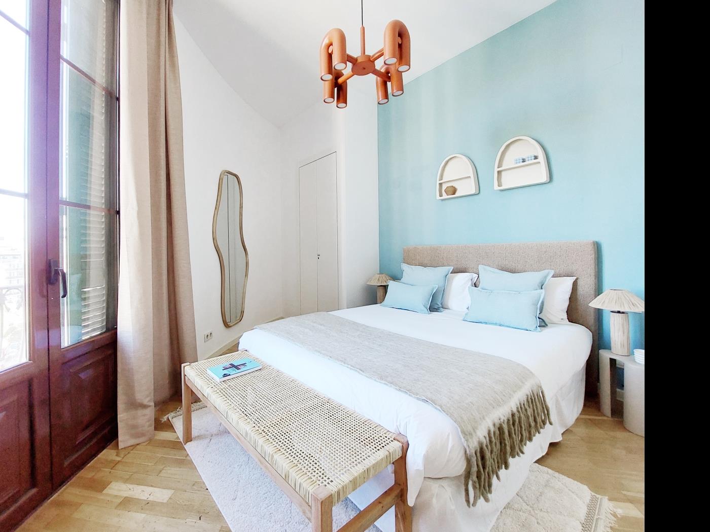Helle 2-Zimmer-Wohnung neben dem Hotel Palace – Innenstadt BarcA - My Space Barcelona Appartementen