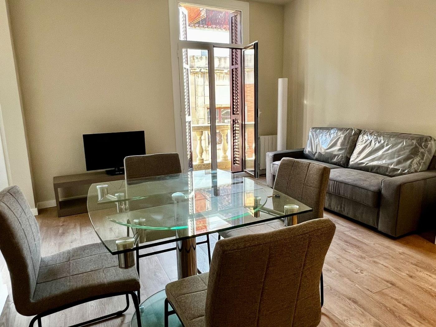 Helles renoviertes Loft mit Balkon in Wohngegend - My Space Barcelona Appartementen